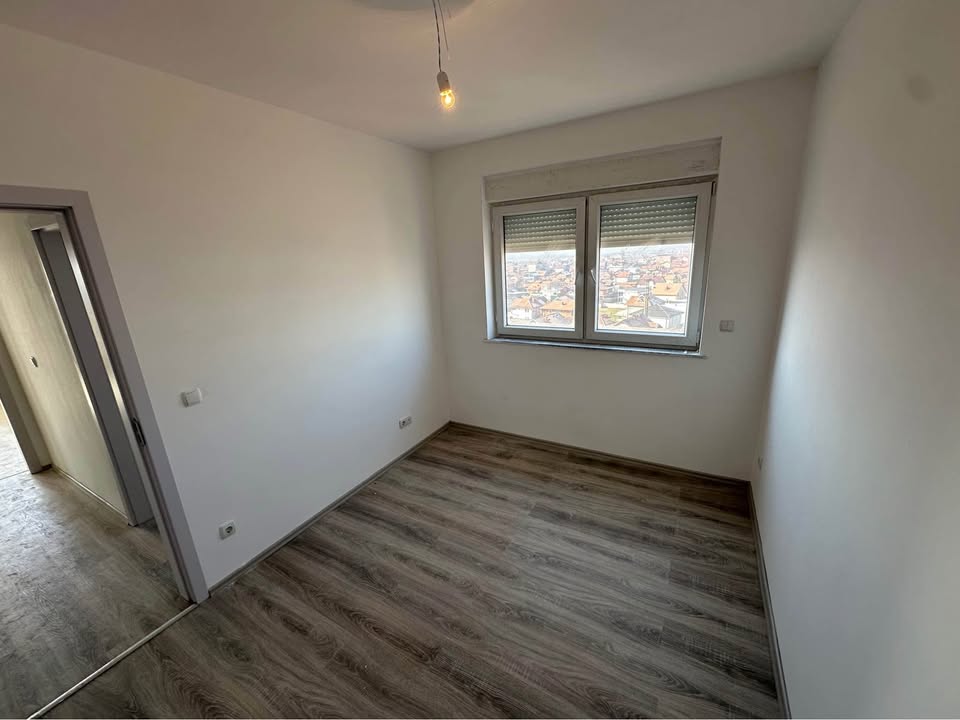 Shitet banesa ne Fushe Kosove